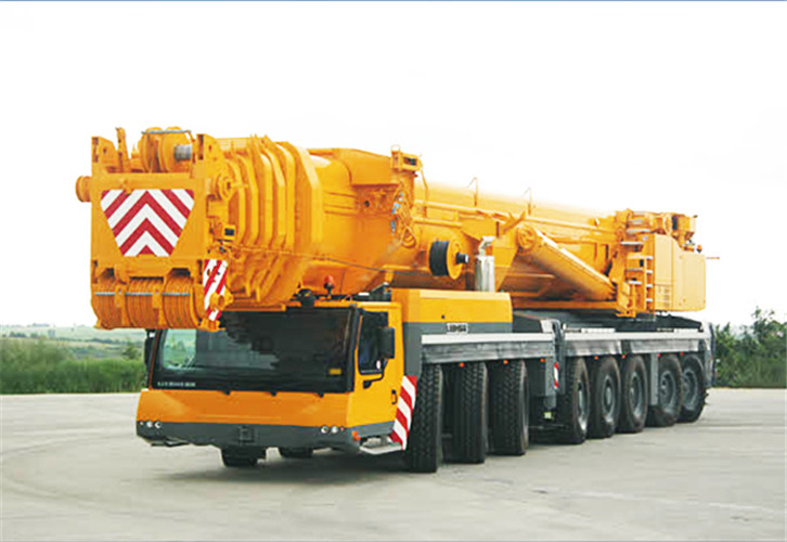 博山区精密设备吊装（如机床、仪器）需要特殊车型吗？