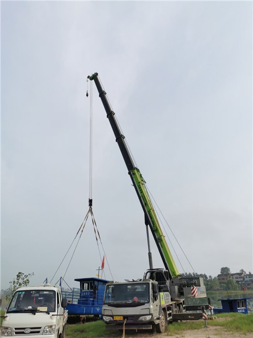 博山区桥梁建设吊装案例