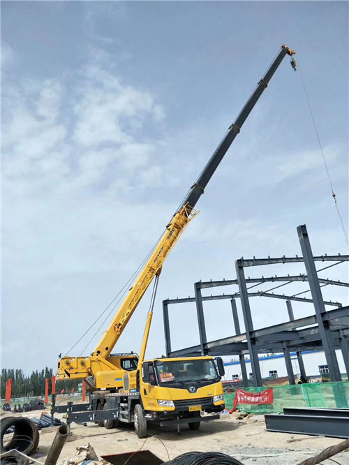 博山区超高层建筑钢结构吊装案例